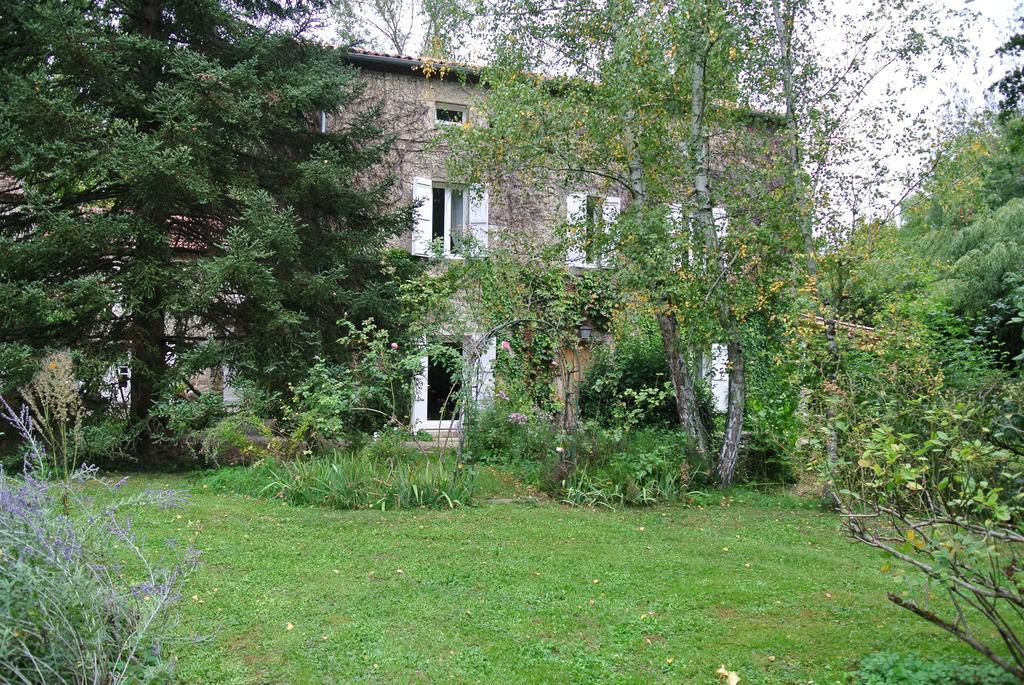 Moulin De Repassat Etape Voie Verte Bazens Exterior photo